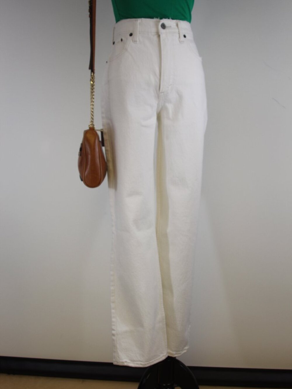 Abercrombie Curve Love 90s Straight Ultra High Rise Cream Jeans 26